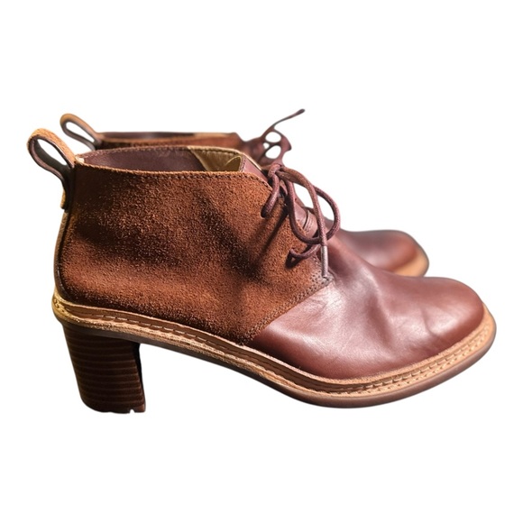 Clarks Womens Trace Lace‎ Up Glow Booties 9 Fawn Suede Leather - Picture 1 of 8